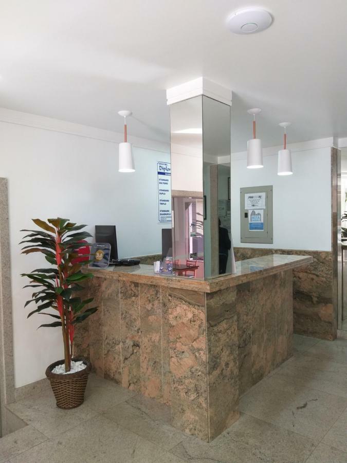 Hotel Diplomata Copacabana Рио де Жанейро Екстериор снимка
